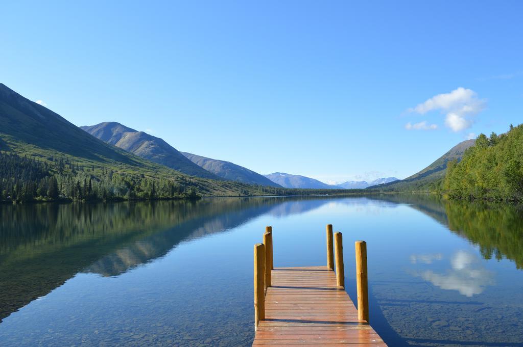 Summit Lake Lodge Стая снимка