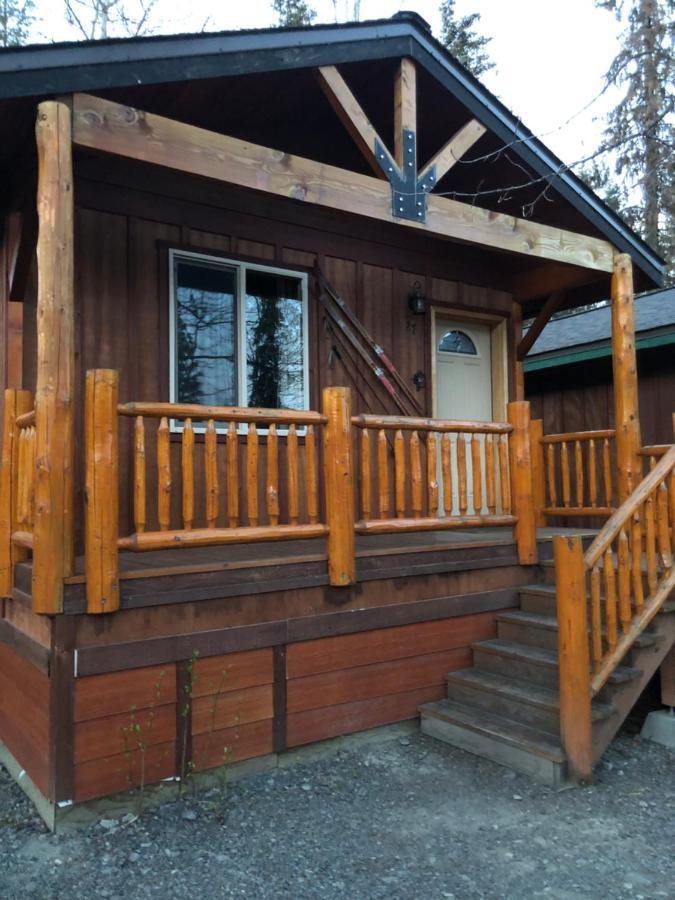 Summit Lake Lodge Екстериор снимка